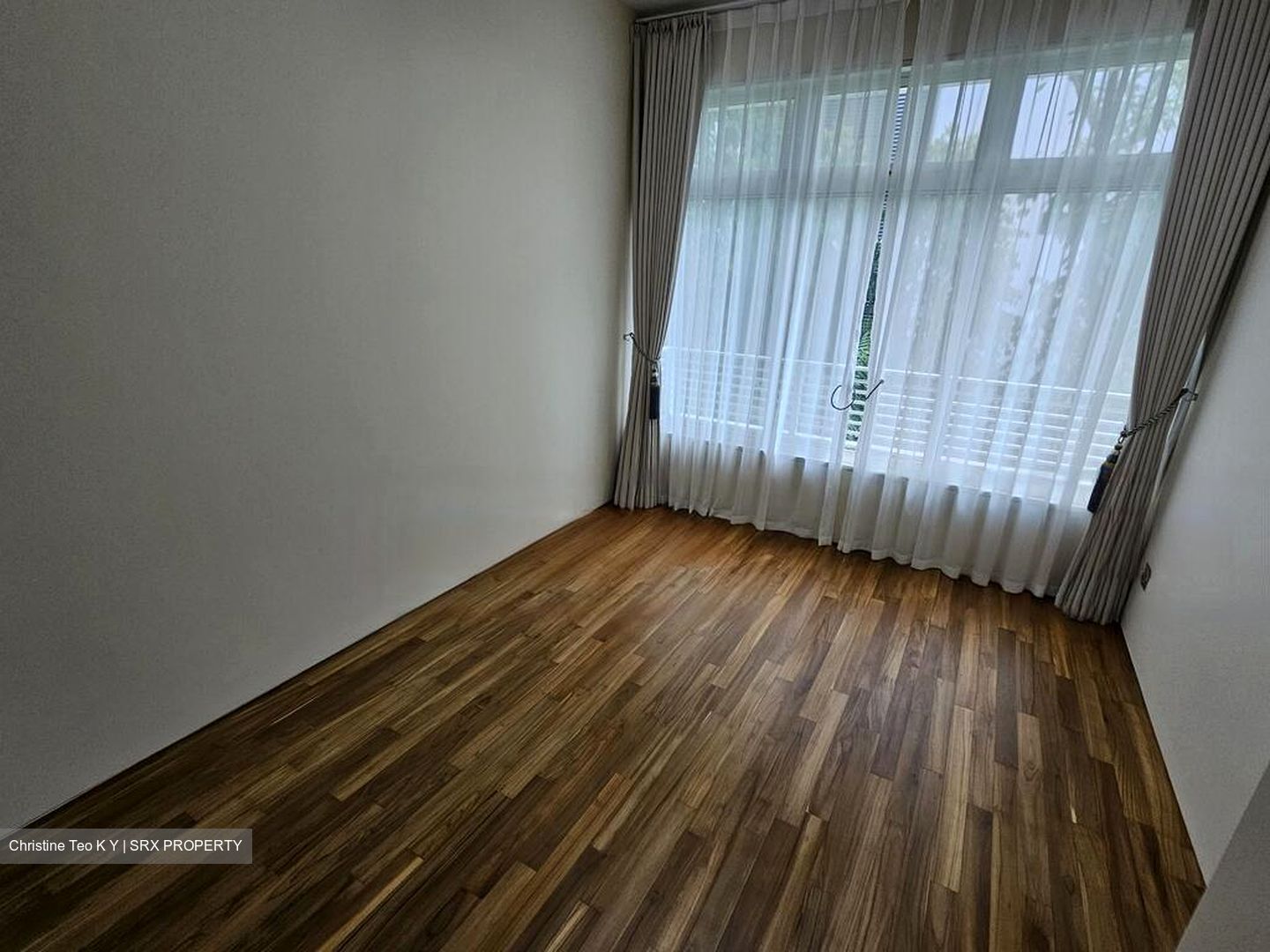 Lloyd Road (D9), Condominium #427523101